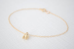 Tiny gold elephant bracelet - 2121