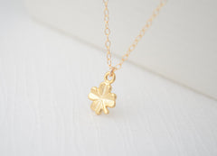 Gold clover bracelet - gold bracelet with shamrock - 2122