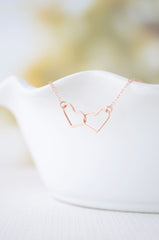 Rose gold heart outline necklace. Connected heart necklace - 1217