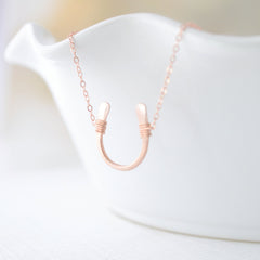 Lucky rose gold horseshoe necklace - pink gold necklace - 1113